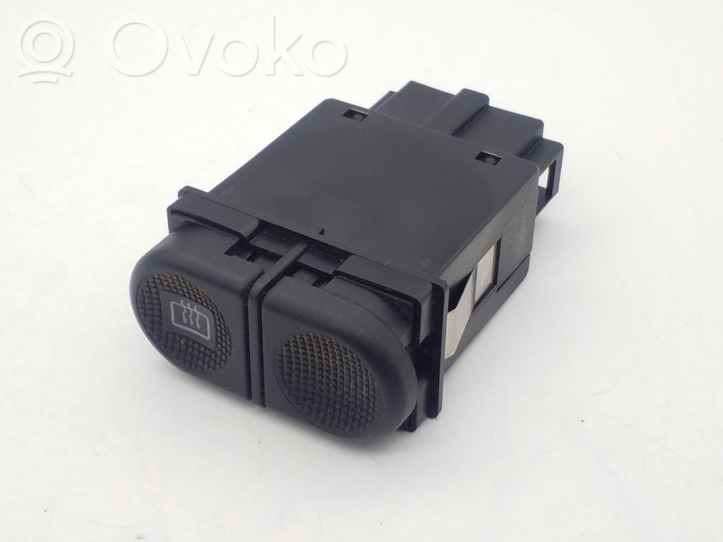 Windscreen/window heater switch   7M095962