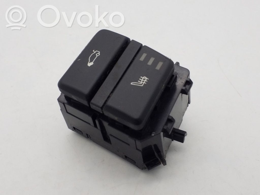 Seat heating switch   9159068,915906802,502308
