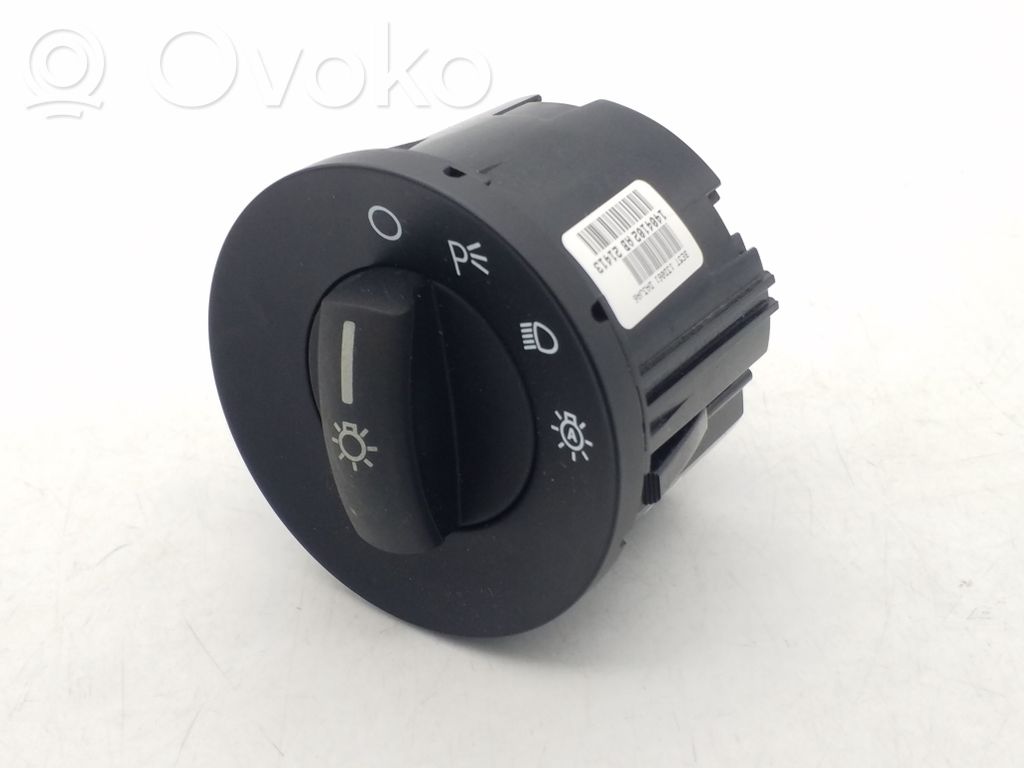 Light switch   BE5T13D061,DA3JA6