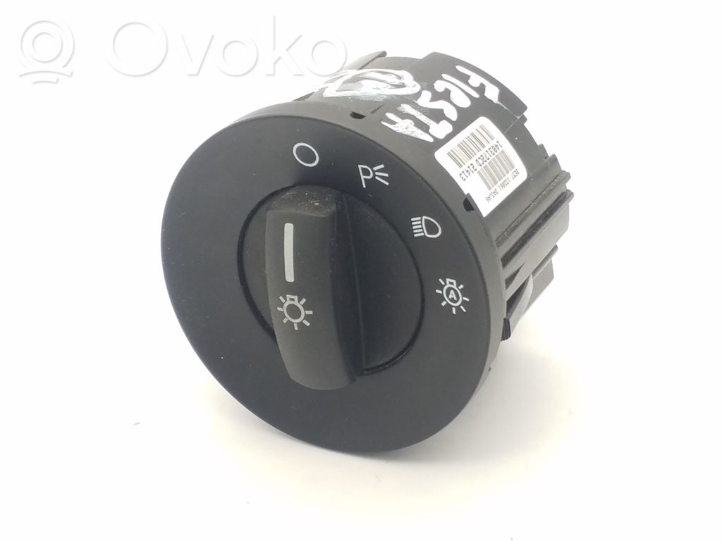 Ford Fiesta Light switch 