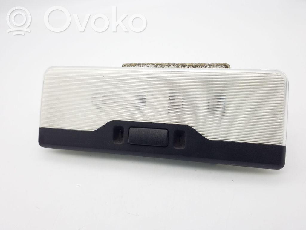 BMW 3 E46 Galinių vietų apšvietimo žibintas 