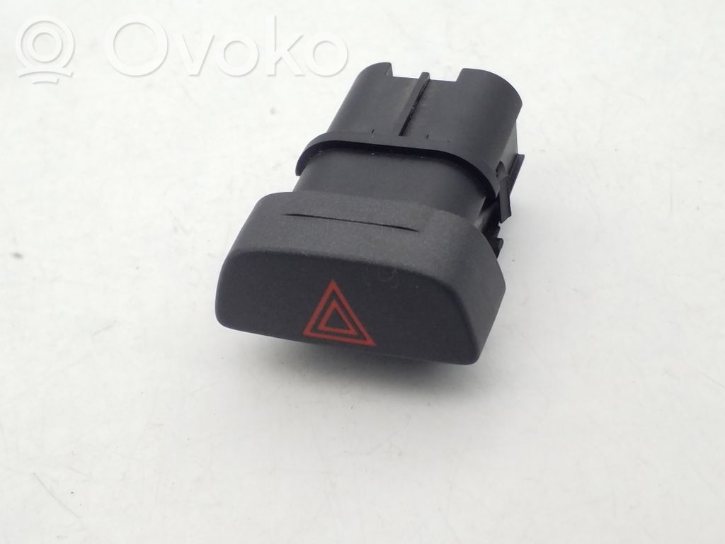 Botón interruptor de luz de peligro   4M5T13A350AC