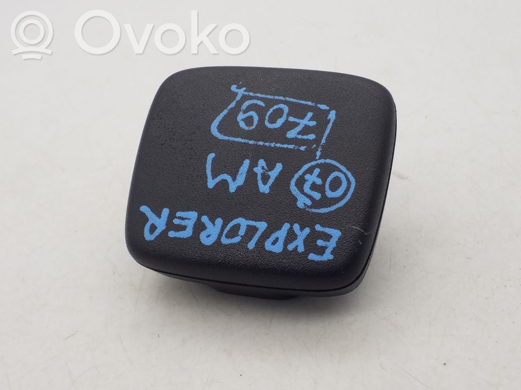 Ford Explorer Other devices 