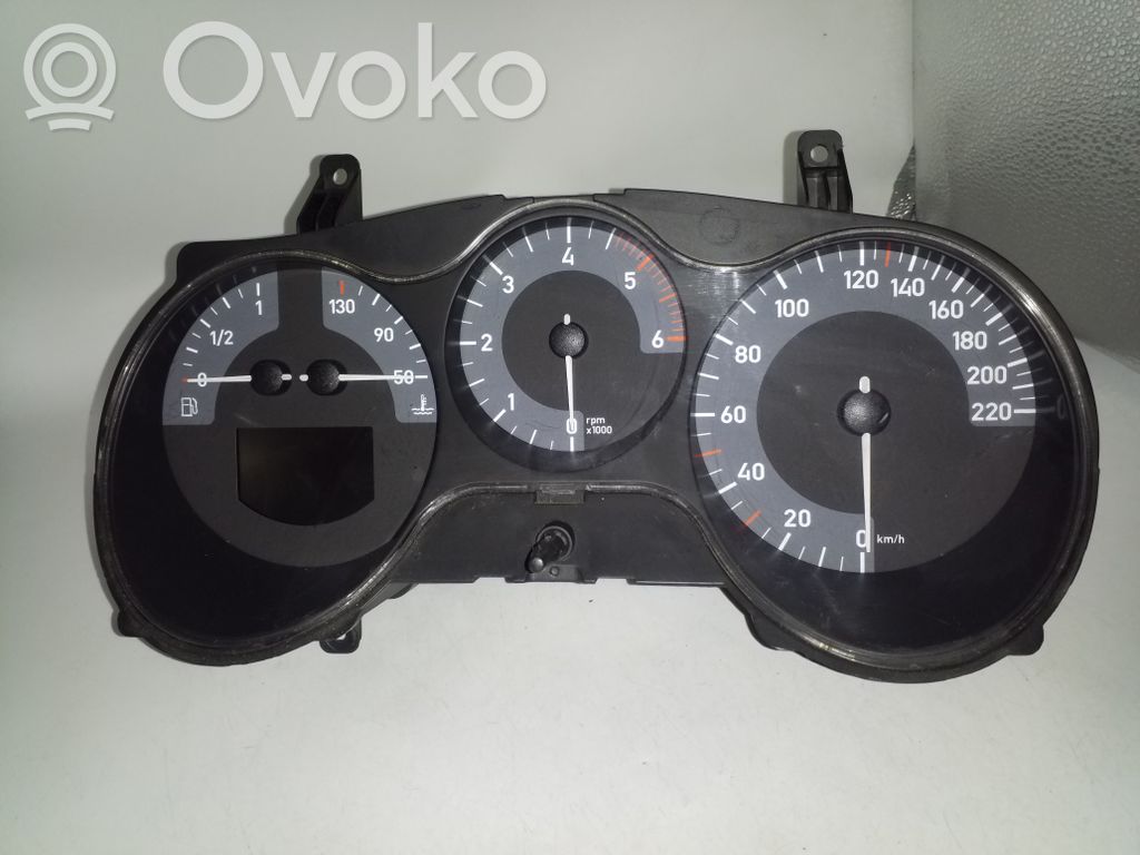 Seat Leon (1P) Speedometer (instrument cluster) 