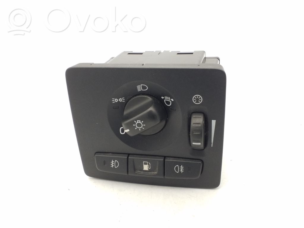 Light switch   30772412