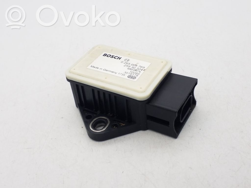 Chevrolet Suburban ESP acceleration yaw rate sensor 