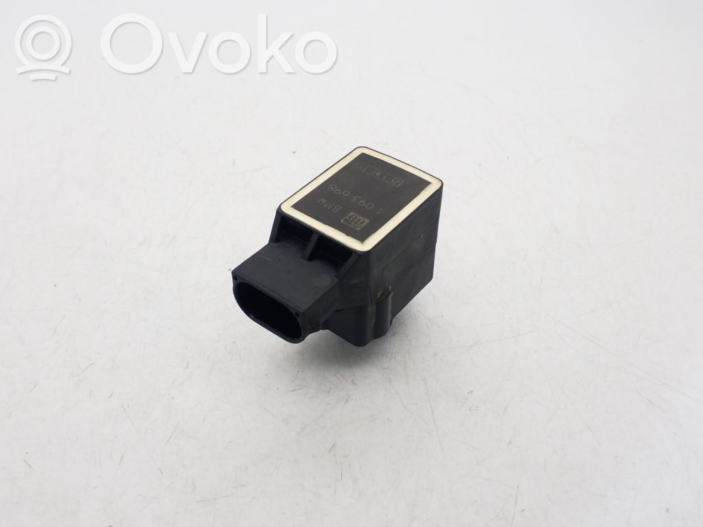 Yaw turn rate sensor   1093698