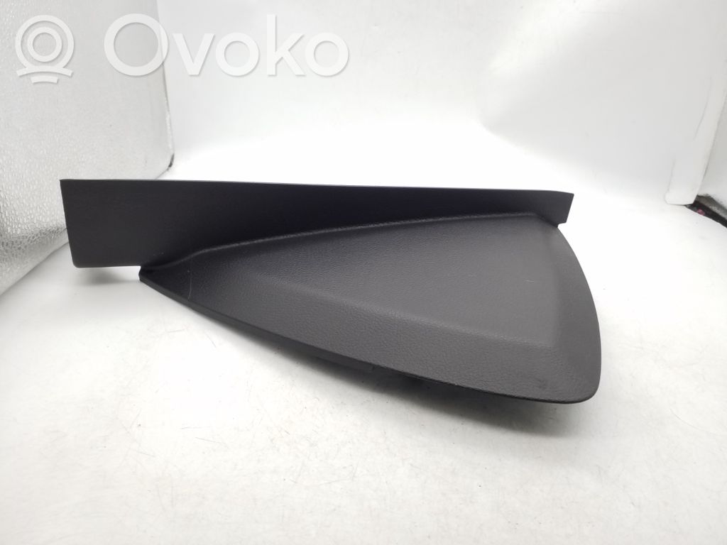 Ford Focus Moldura del extremo lateral de panel 