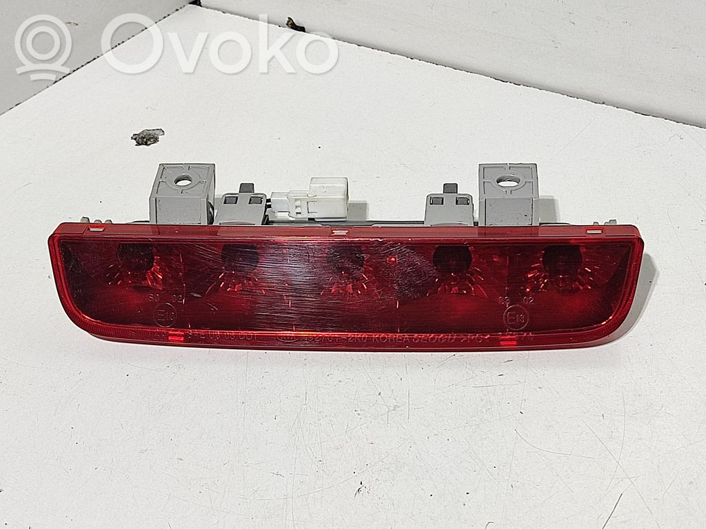 KIA Soul Third/center stoplight 