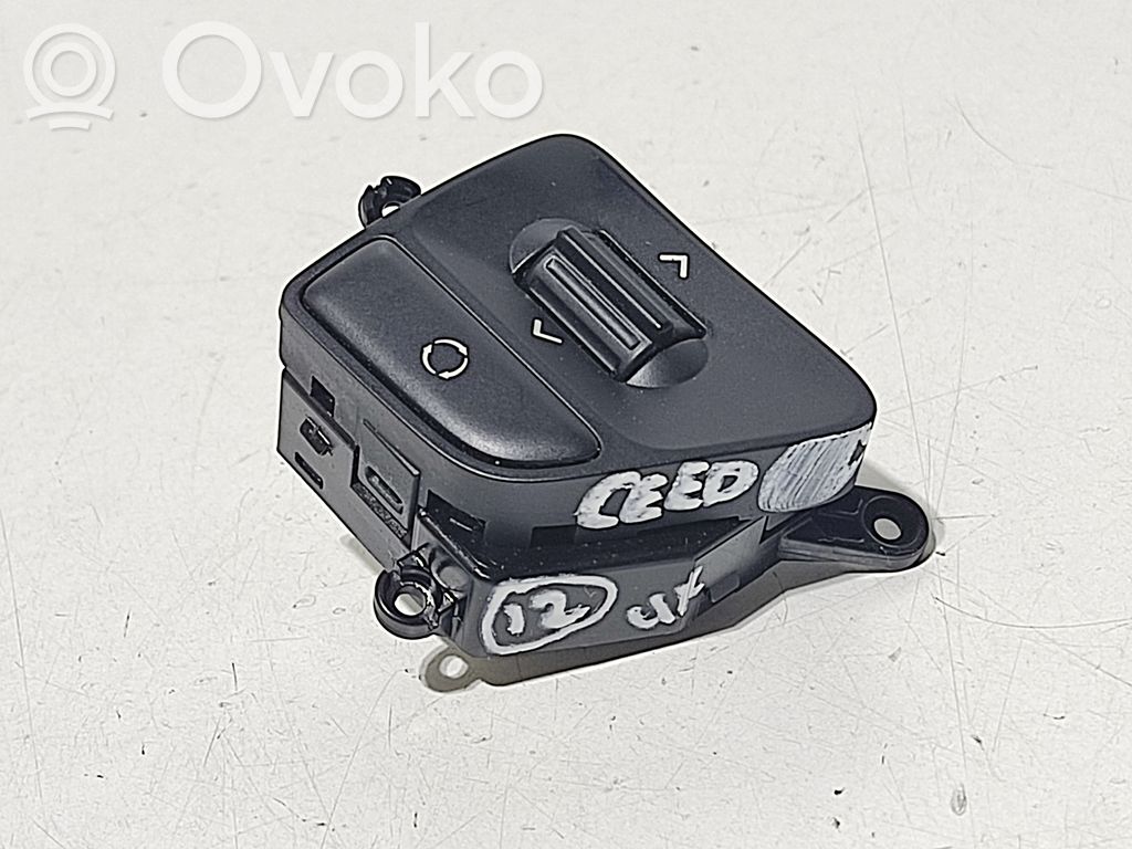 KIA Ceed Boutons / interrupteurs volant 