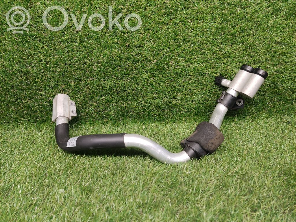 Audi A4 S4 B8 8K Wąż / Przewód klimatyzacji A/C 