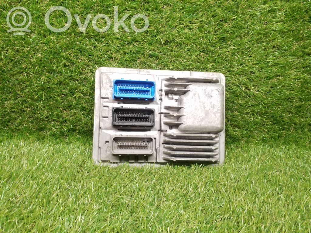 Chevrolet Cruze II Engine control unit/module 