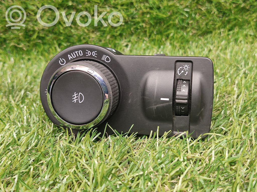 Opel Mokka Light switch 