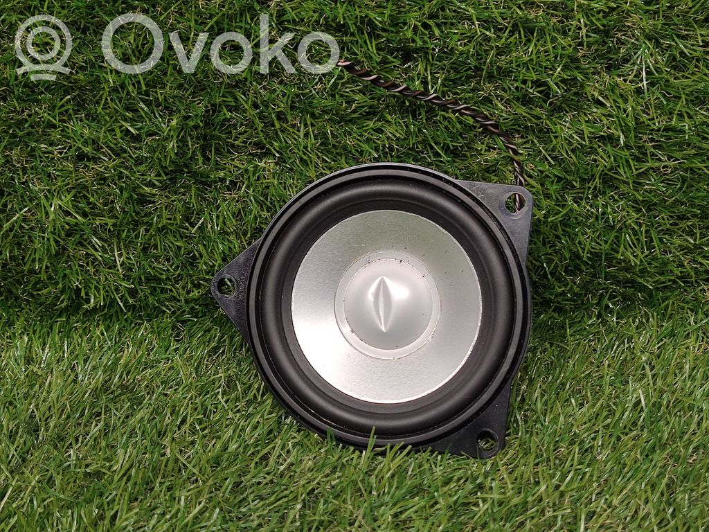 Panel speaker   9143121,6513914312101,61928910