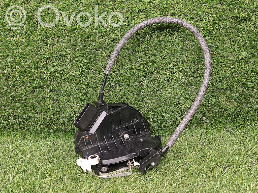 Ford Focus Front door lock 