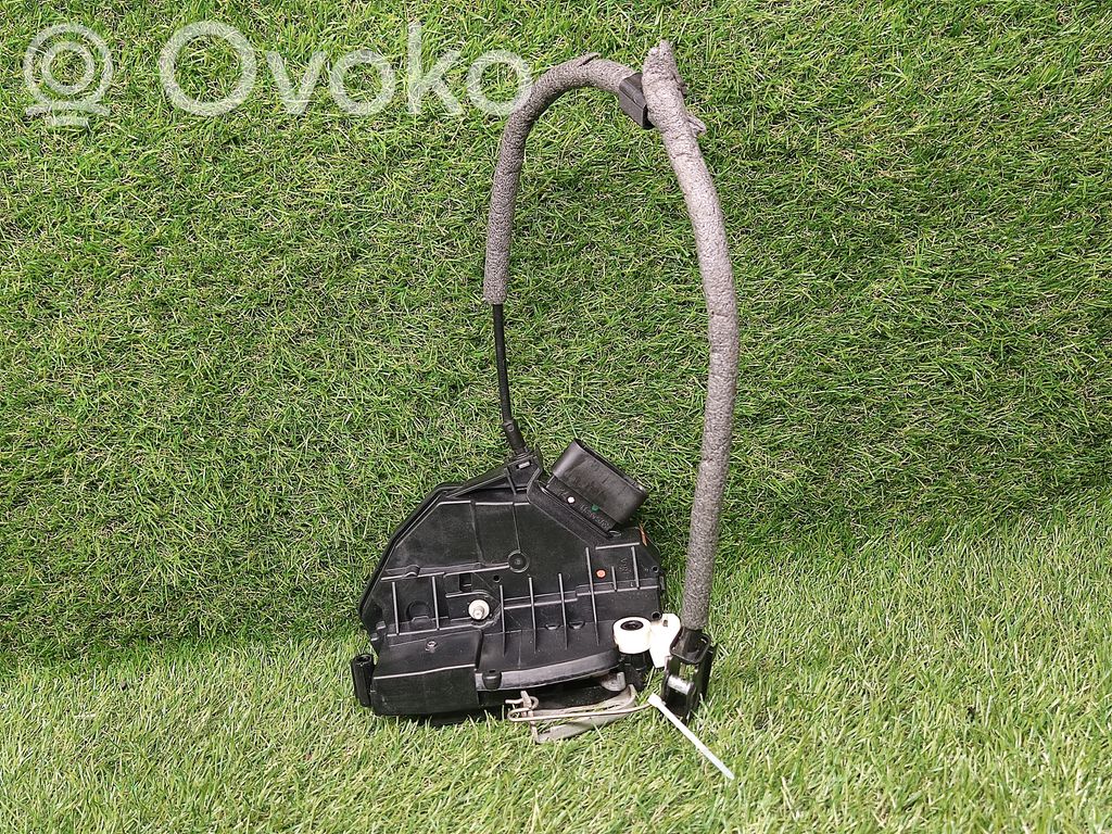 Ford Focus Front door lock 