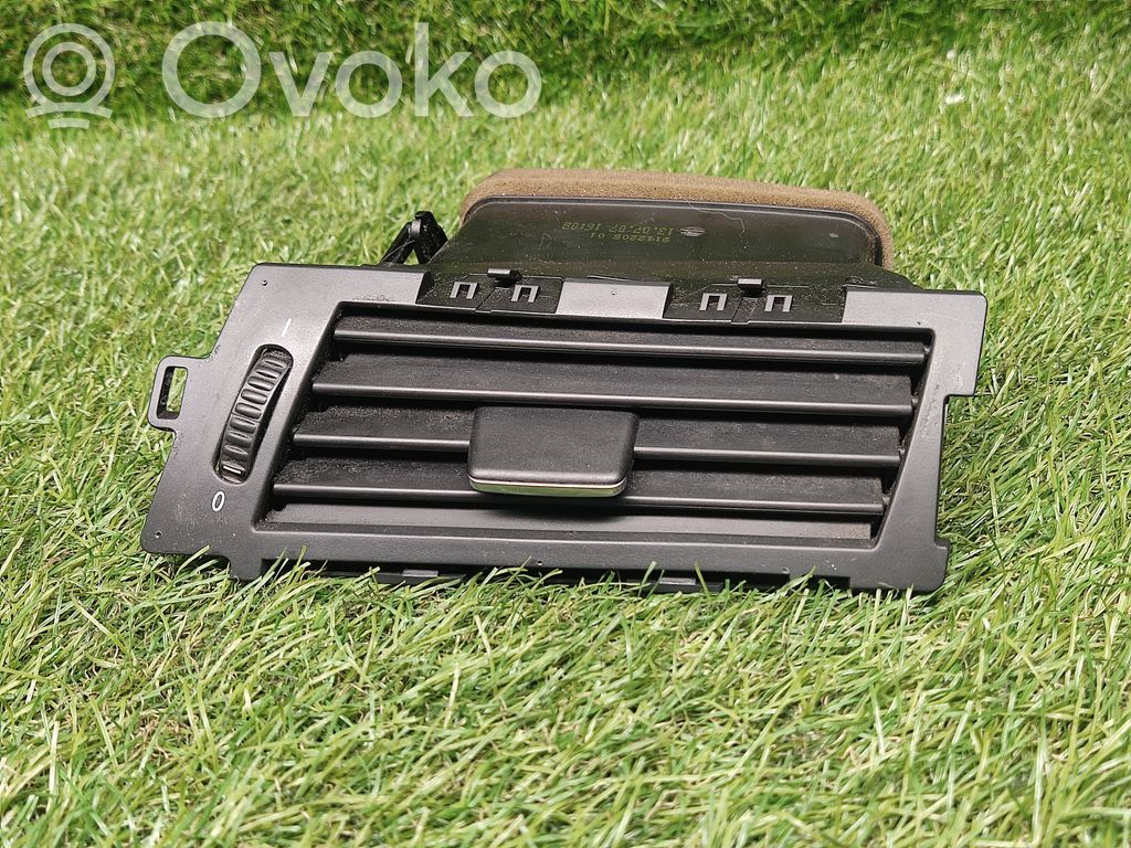 BMW 5 E60 E61 Dashboard side air vent grill/cover trim 