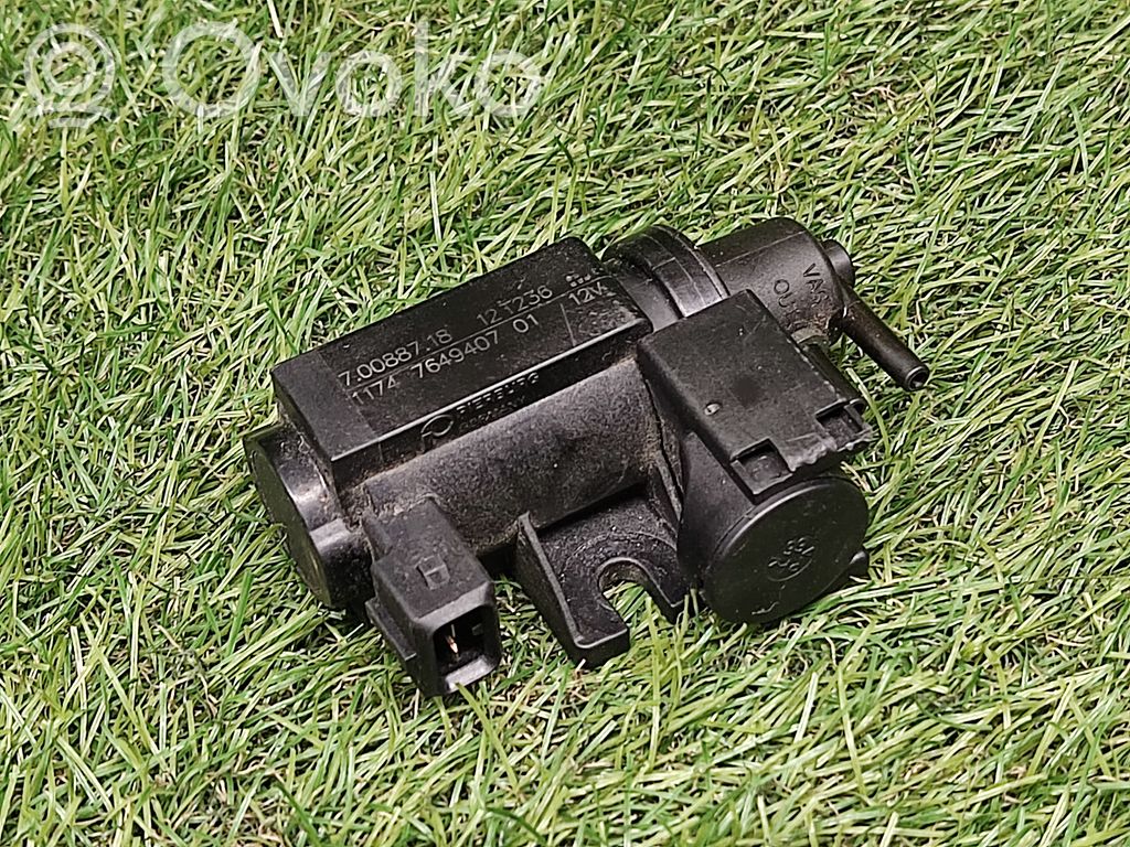 BMW 5 F10 F11 Valve vacuum 