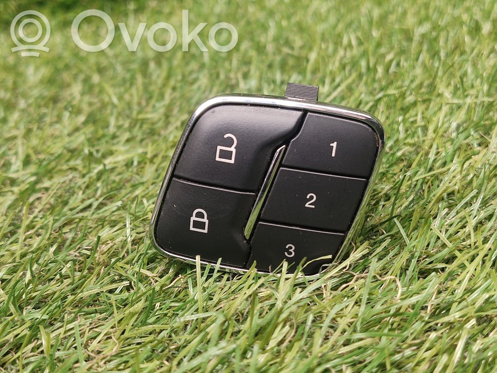Ford Escape III Central locking switch button 