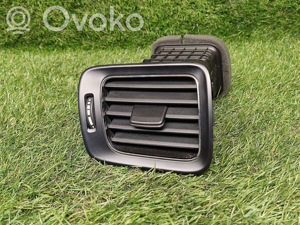KIA Ceed Moldura protectora de la rejilla de ventilación lateral del panel 