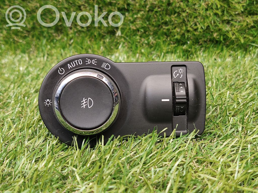 Buick Encore I Light switch 