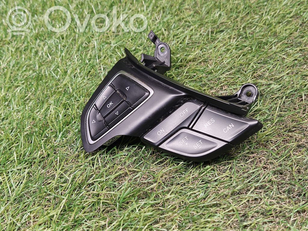 Ford Focus Boutons / interrupteurs volant 