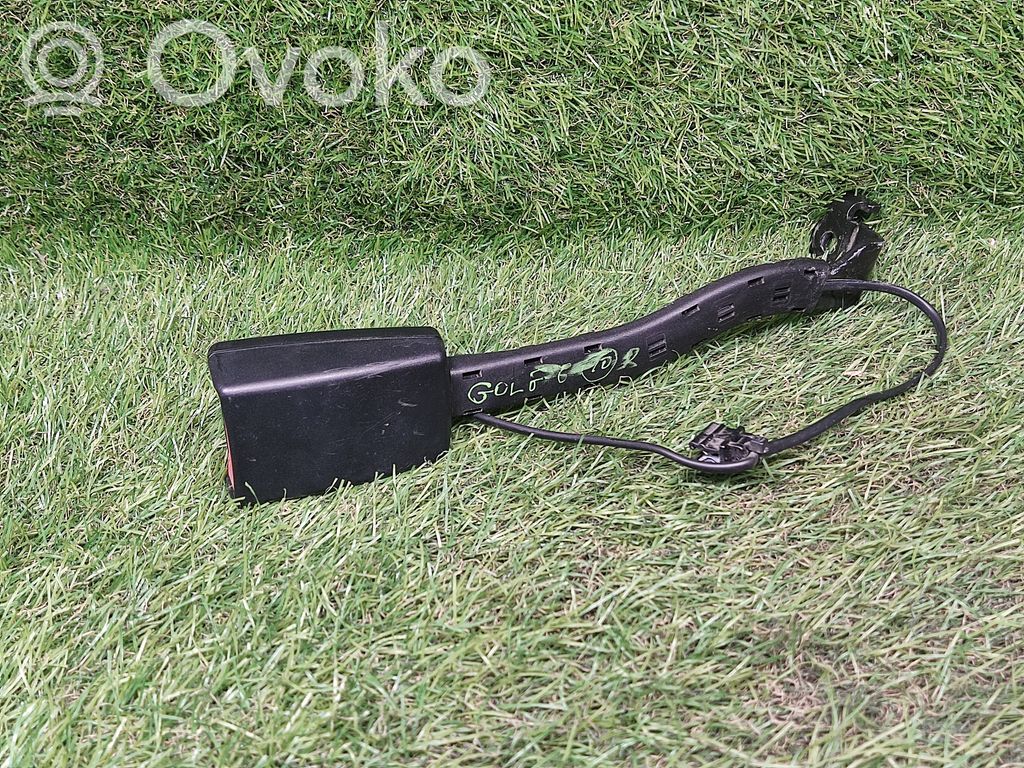 Volkswagen Golf VI Front seatbelt buckle 