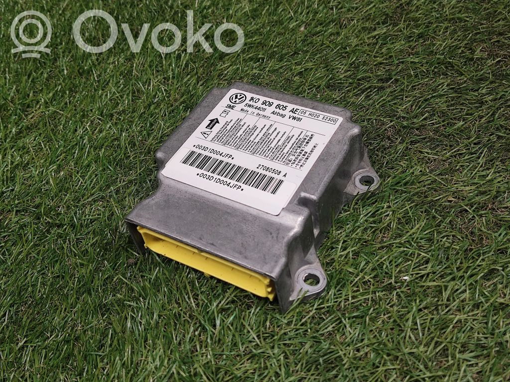Volkswagen Scirocco Airbag control unit/module 