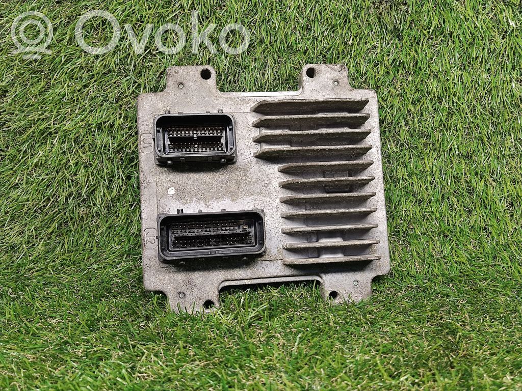 Engine control unit/module ECU   55583750,12636386