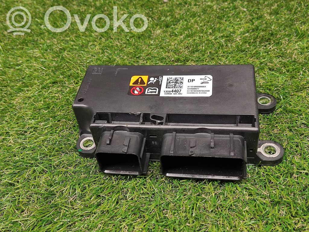 Buick Encore I Airbag control unit/module 
