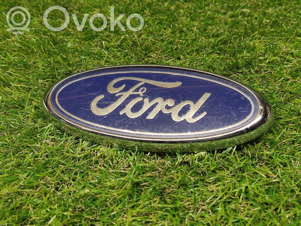Ford Focus Ražotāja emblēma 