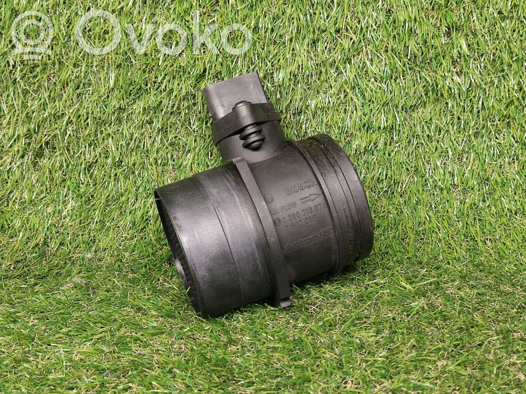 BMW 7 E65 E66 Mass air flow meter 