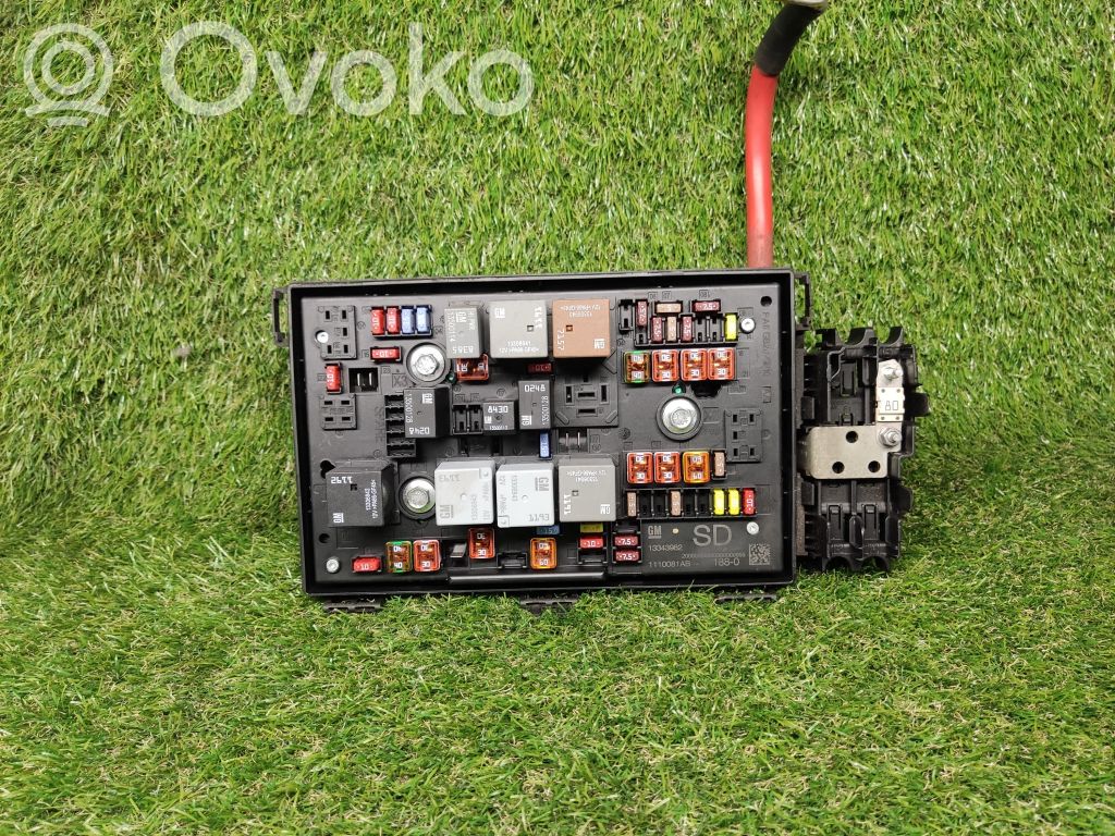 Opel Astra J Maitinimo valdymo blokas 