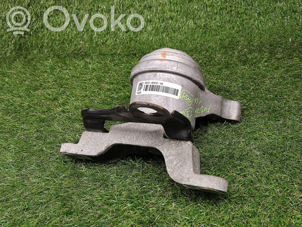 Ford Fusion II Engine mount bracket 