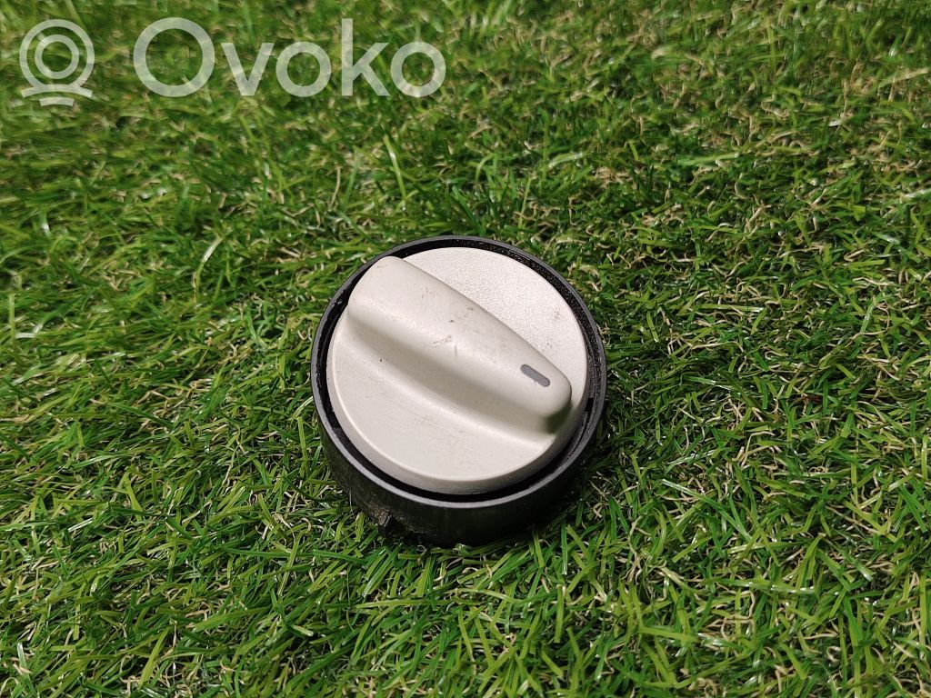 Volkswagen Golf IV Sunroof switch 