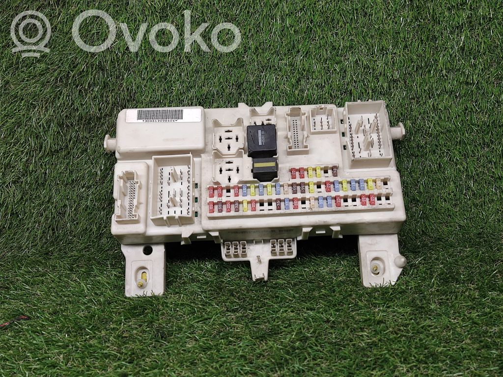 Ford Focus Power management control unit 