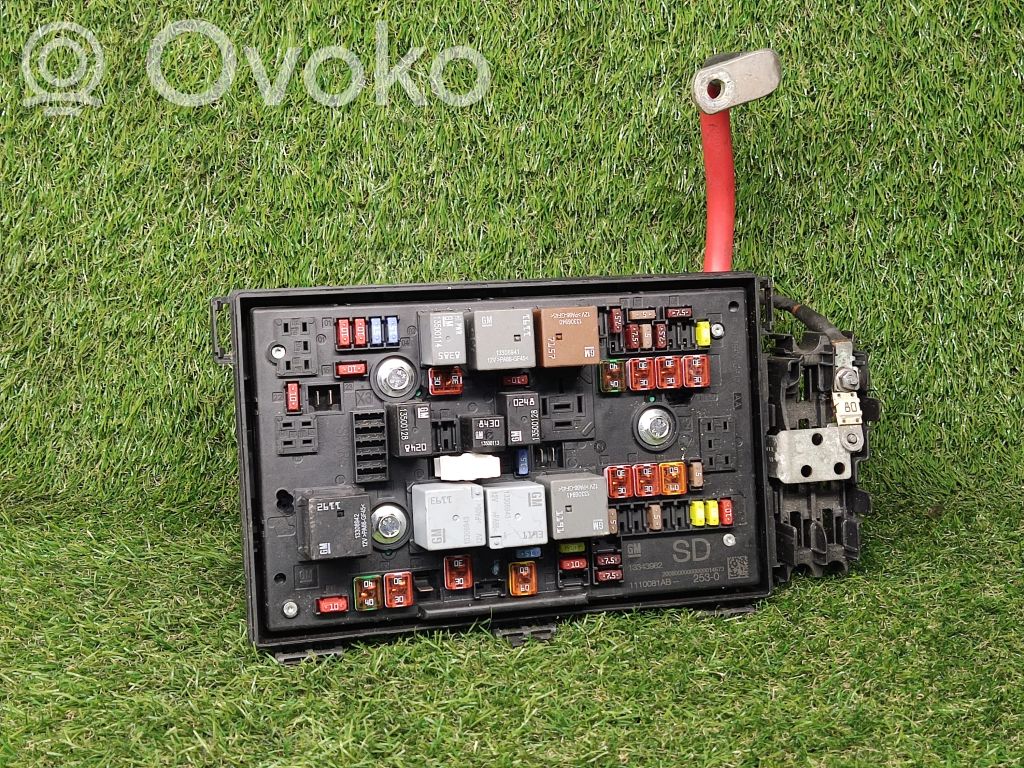 Opel Astra J Maitinimo valdymo blokas 