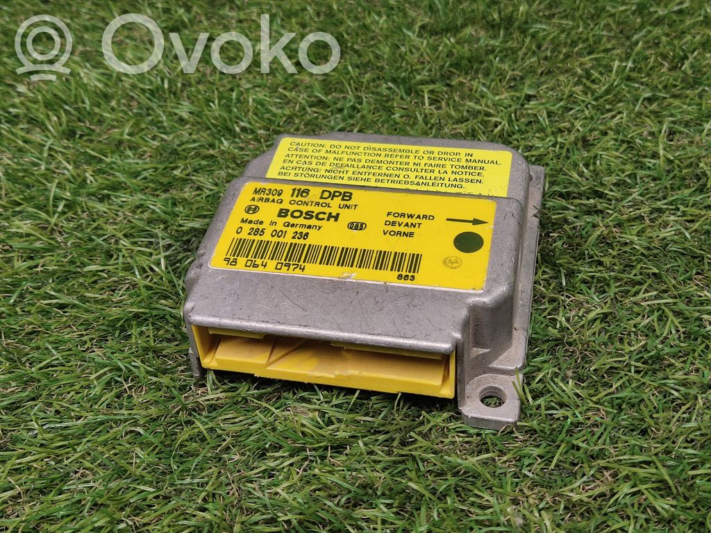 Mitsubishi Carisma Airbag control unit/module 