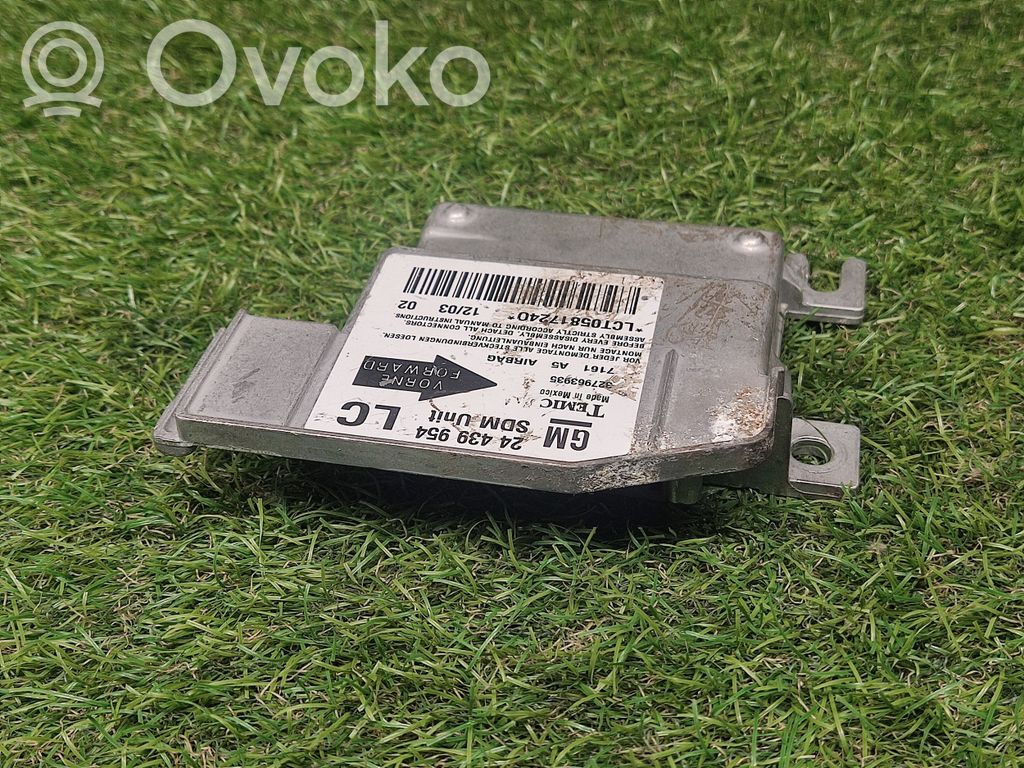 Opel Corsa C Airbag control unit/module 
