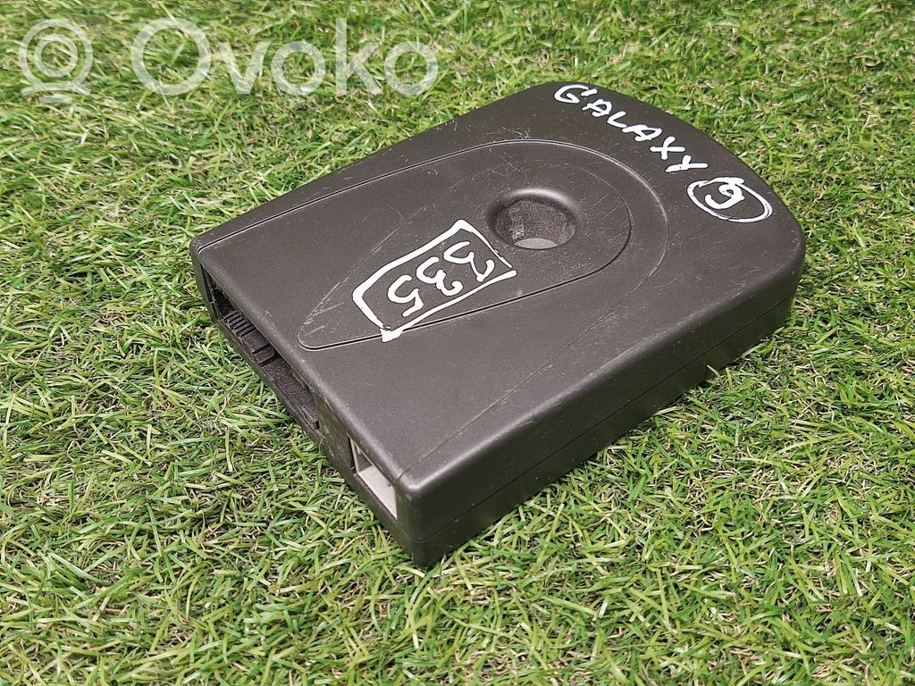 Bluetoothin ohjainlaite/moduuli   8M5T19G488AM