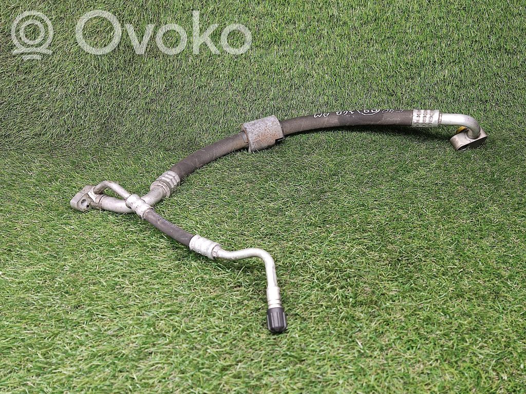BMW 3 E92 E93 Ilmastointilaitteen putki (A/C) 