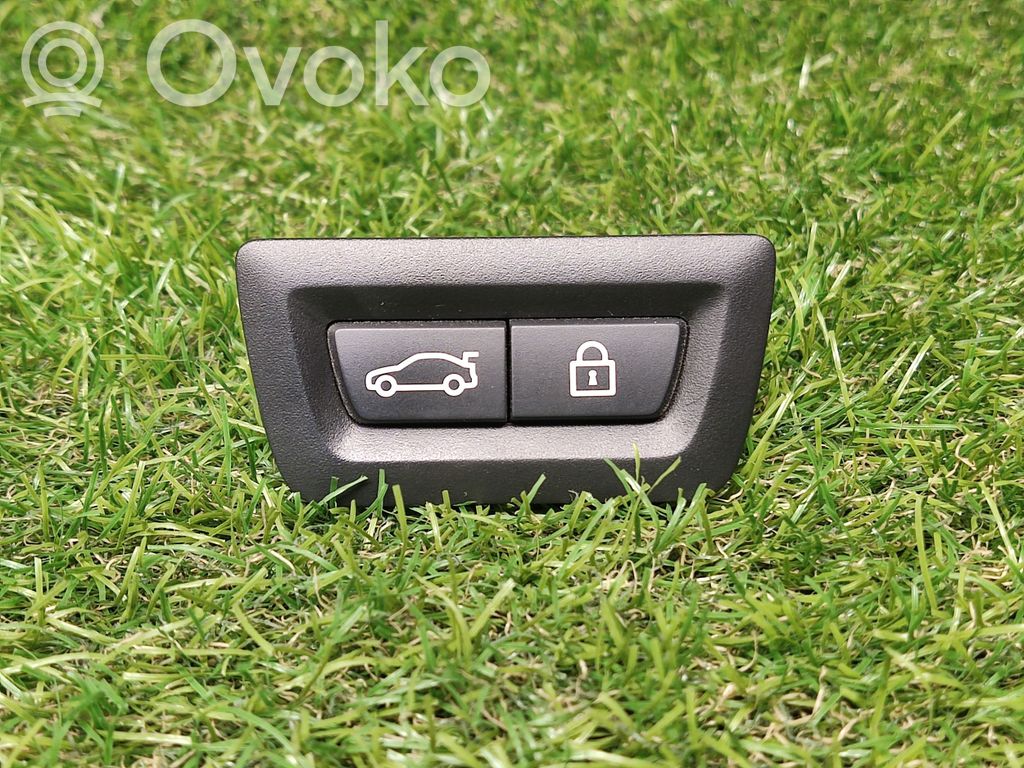 BMW 5 G30 G31 G38 Tailgate/boot open switch button 
