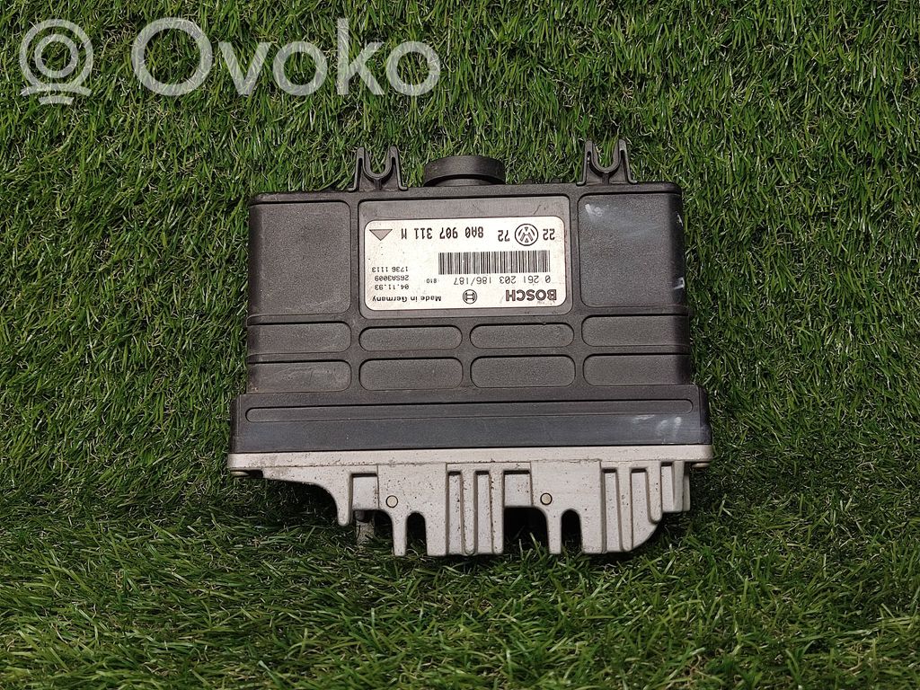 Volkswagen Golf III Engine control unit/module ECU 