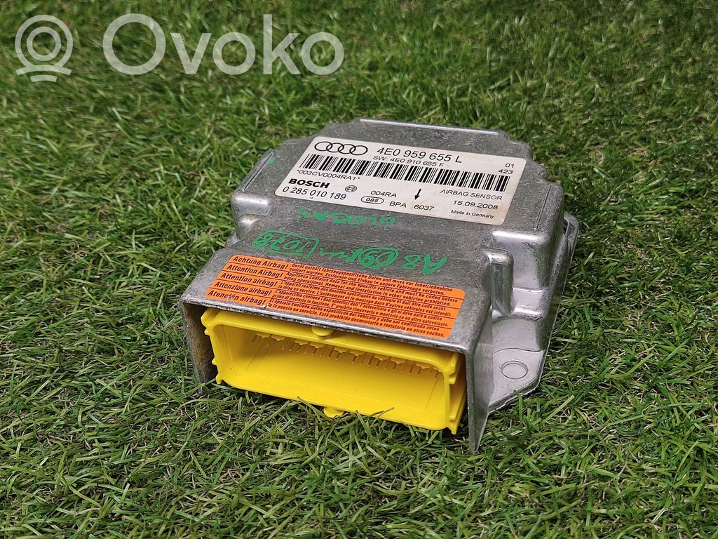 Audi A8 S8 D3 4E Airbag control unit/module 