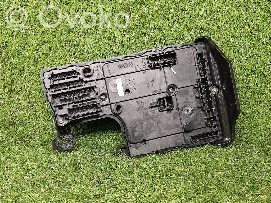 Tesla Model 3 Module confort 