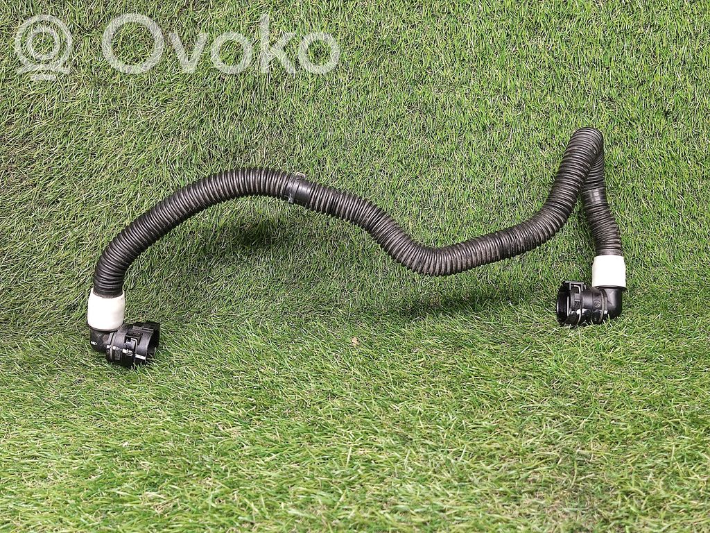 Tesla Model 3 Engine coolant pipe/hose 