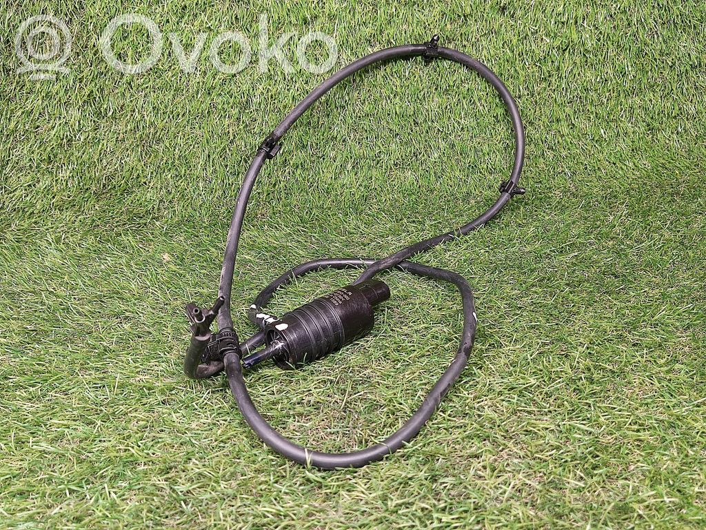 Tesla Model 3 Windscreen/windshield washer pump 