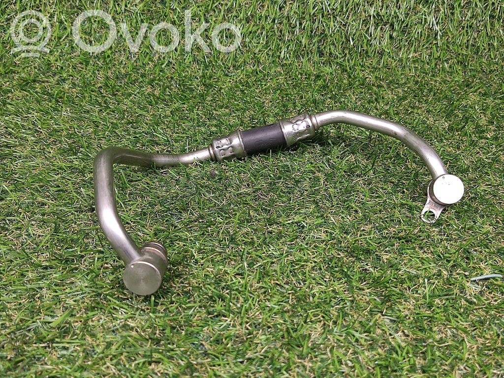 BMW 3 E92 E93 Coolant pipe/hose 