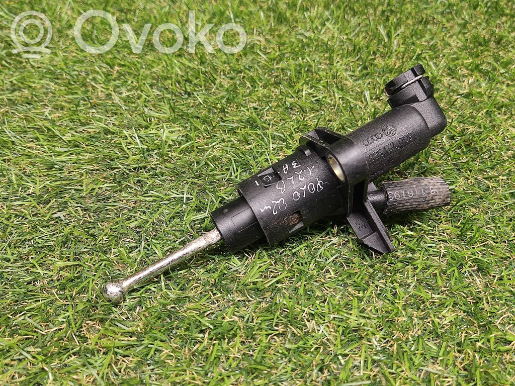 Volkswagen Polo Główny cylinder sprzęgła 