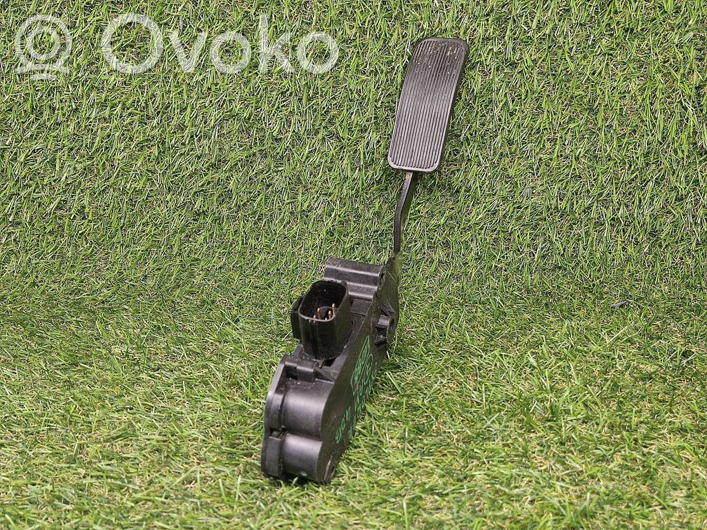 Ford Explorer Accelerator throttle pedal 